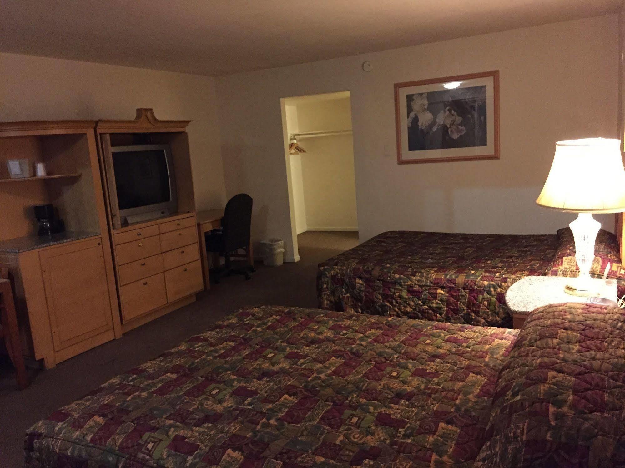 Parkway Inn Fresno Zewnętrze zdjęcie