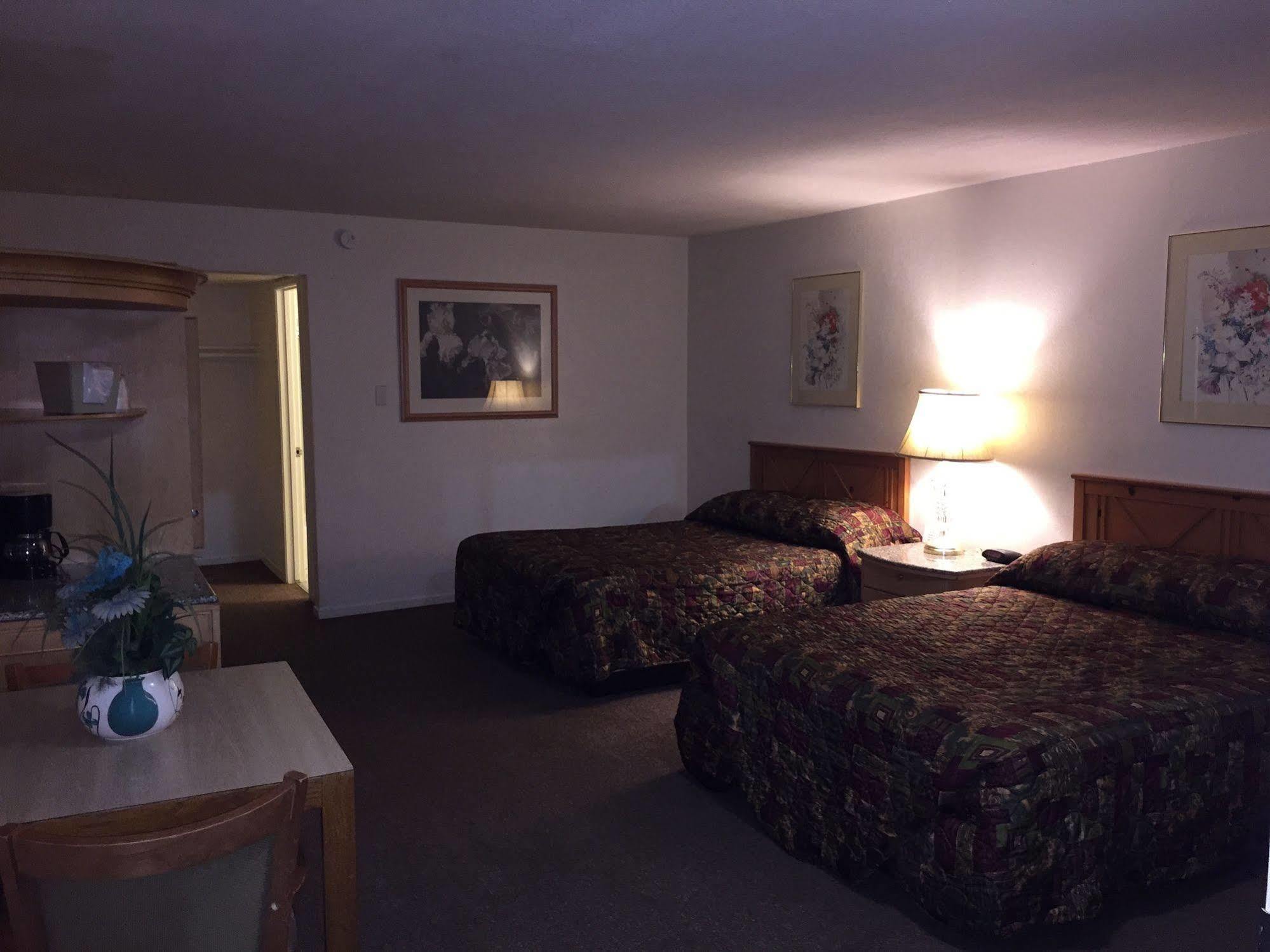 Parkway Inn Fresno Zewnętrze zdjęcie